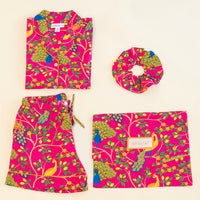 Fearless Peacock | Short Sleep Gift set - Pink