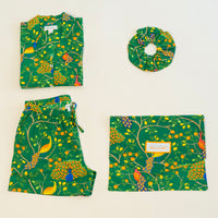 Fearless Peacock | Short Sleep Gift set - Green